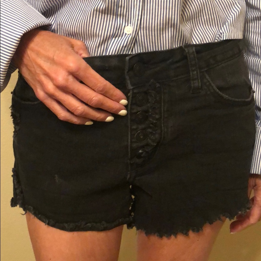 Black distressed high waisted shorts
